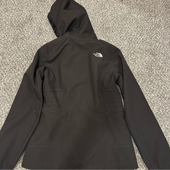 northface jacket with soft fleece lining - Picture 2 of 4